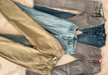 Lot de 5 pantalon taille 8ans