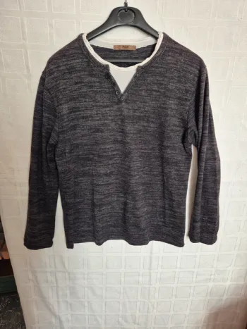 pull ou tshirt taille S