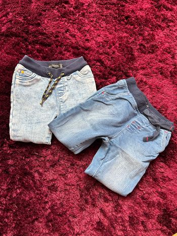 Lot de deux jeans
