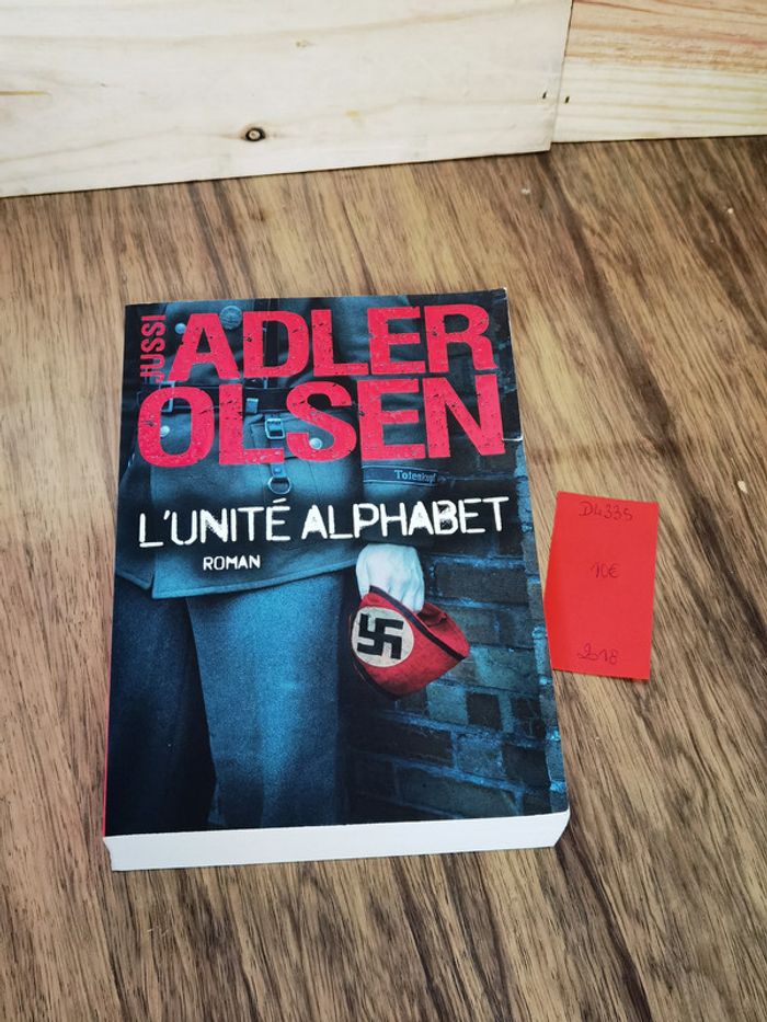 D4335 - livre "L'unité alphabet" d'Adler olsen