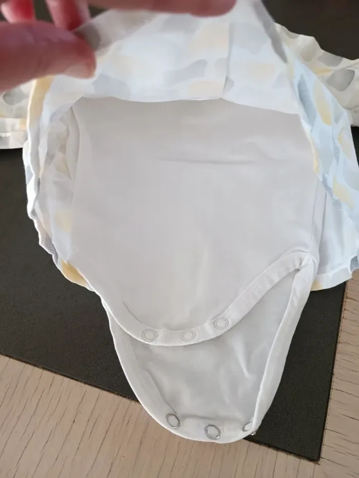 Body blouse Obaïbi 3 mois - photo numéro 3