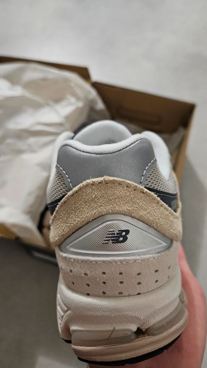New Balance 2002R Sandstone Magnet Size EU 37 - photo numéro 6