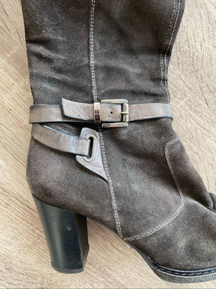 Bottes cuir et nubuck gris Nero Giardini - photo numéro 6
