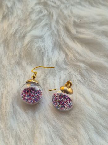 Boucles d’oreilles boules en verre avec billes multicolore 🤩 - BouclesOreilles - Verre - Billes - Bijoux