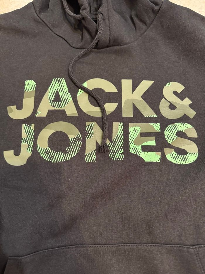 Pull à capuche - photo numéro 2