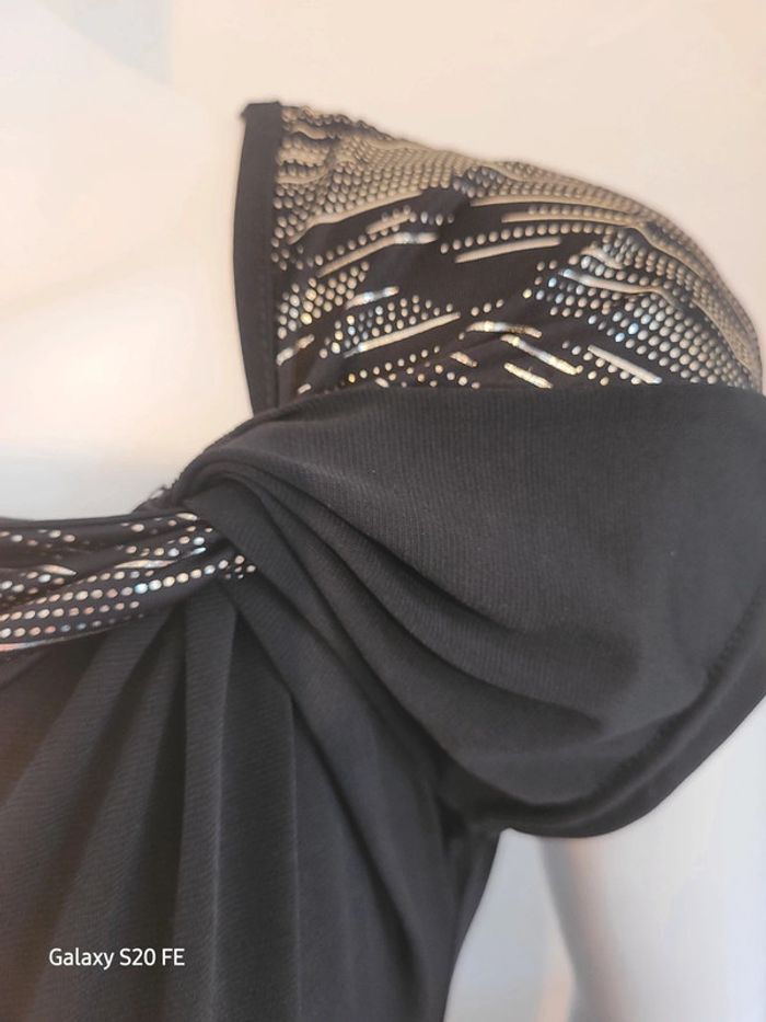 Muni robe noire ou tunique - photo numéro 5
