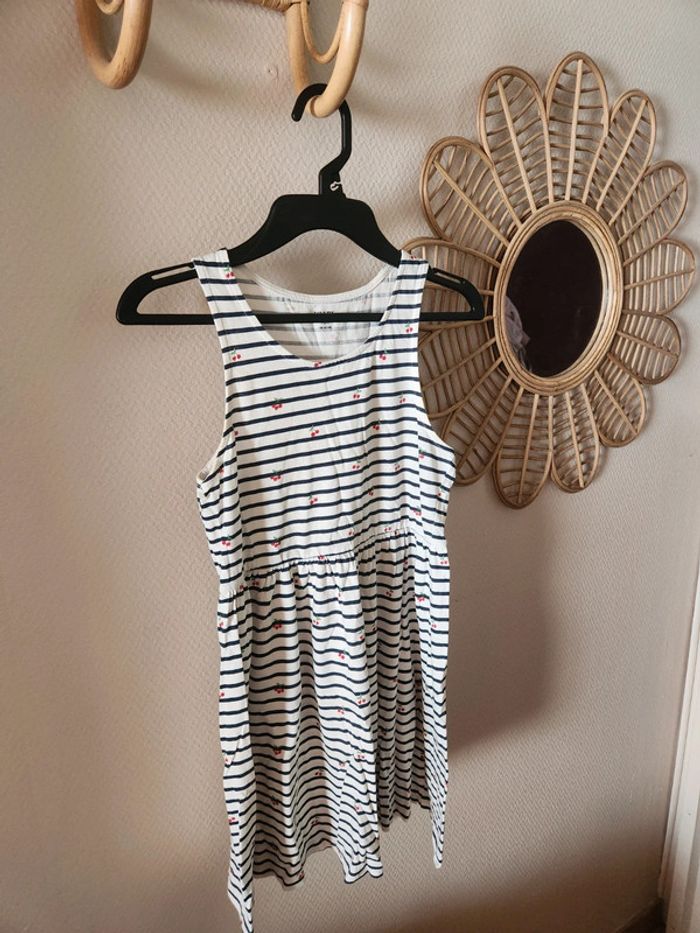 Robe marinière cerises kiabi 10 ans