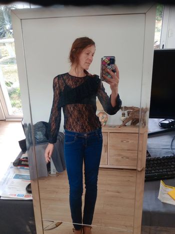 Top femme s dentelle noire c84