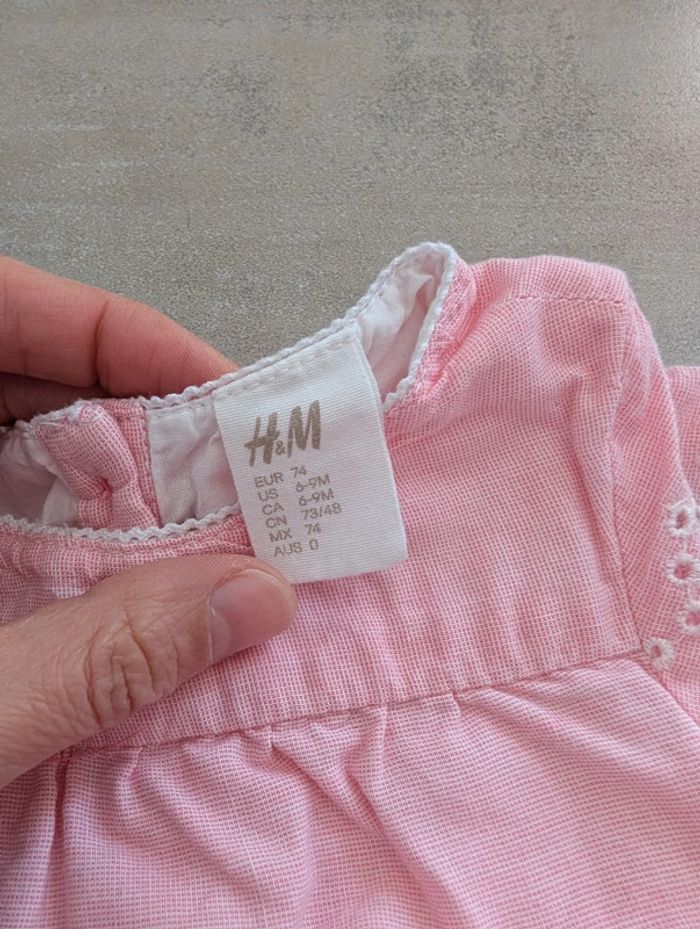 Blouse coton et broderies ajourées 9mois h&m - photo numéro 2