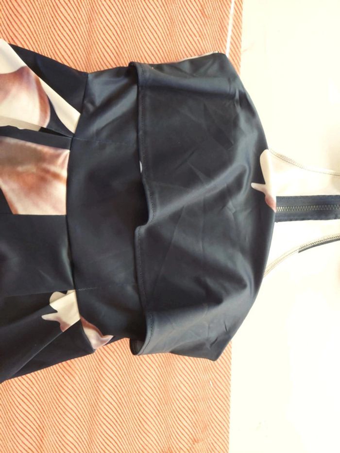 Combishort bustier taille S - photo numéro 4