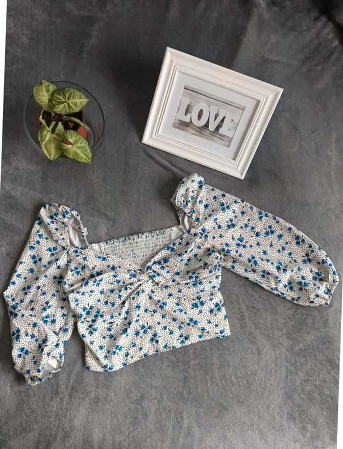 Top fleuri manches longues taille S