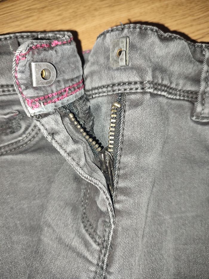 Jean tape à l'oeil 5 ans - photo numéro 3