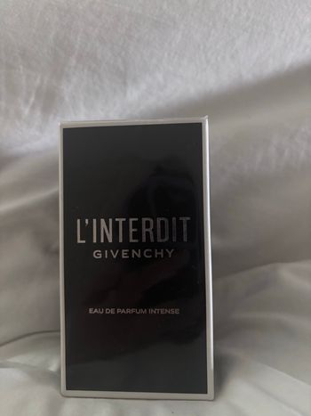 Parfum givenchy