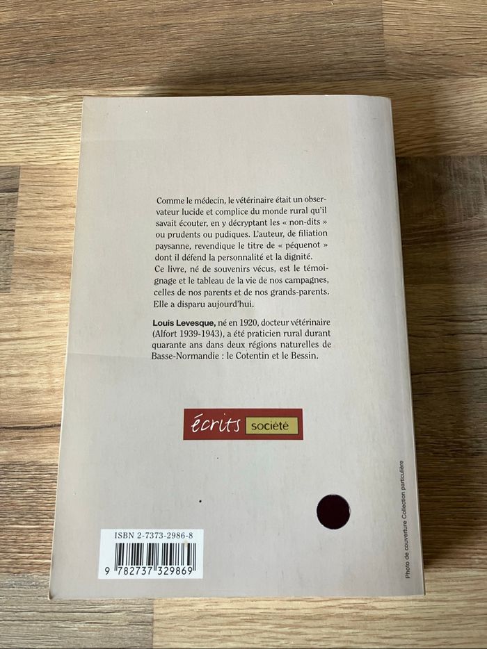Livre broché dédicacé-Louis Levesque-Les  mémoires d’un péquenot - photo numéro 3