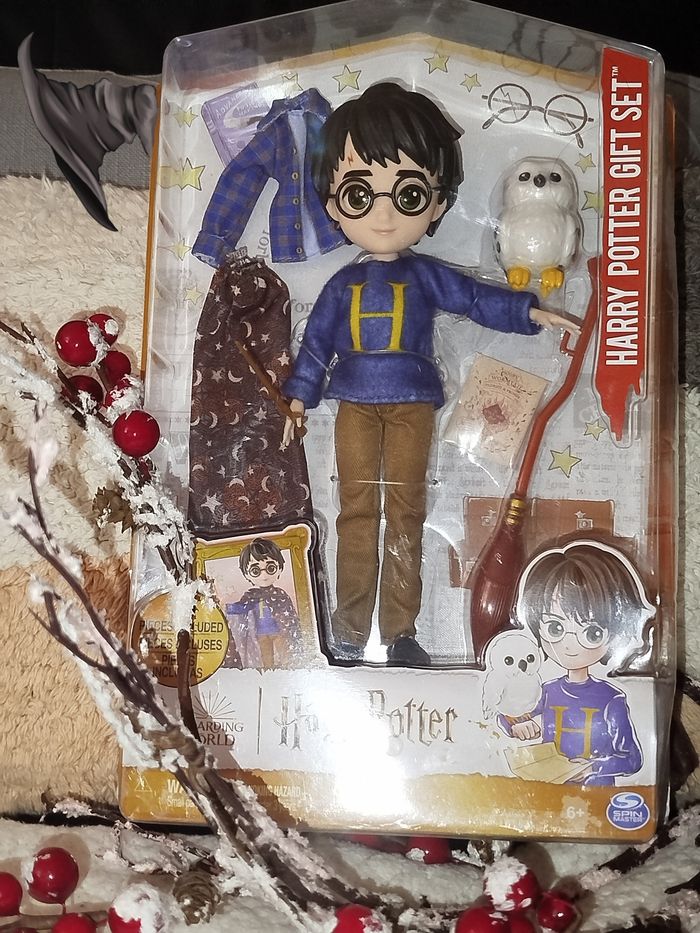 đ Wizarding World Coffret poupĂ©e Harry Potter NEUF