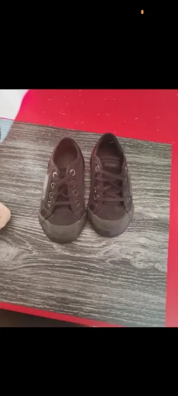 Basket bébé le coq sportif taille 23