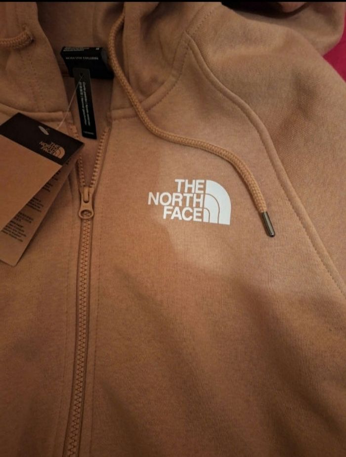 Pull the north face - photo numéro 2