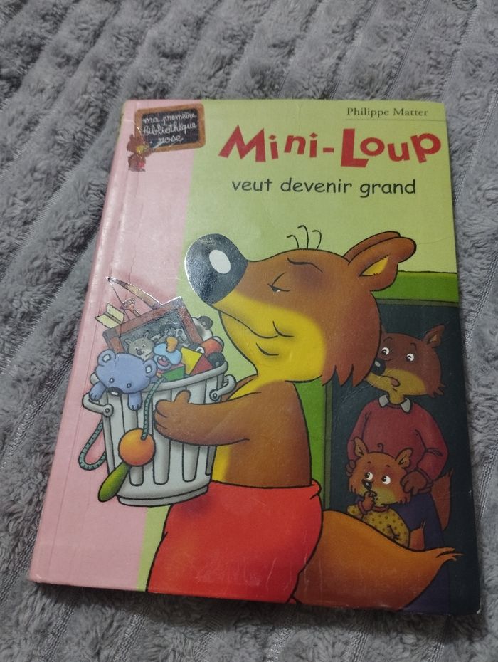 Livre Mini Loup veut devenir grand - photo numéro 1
