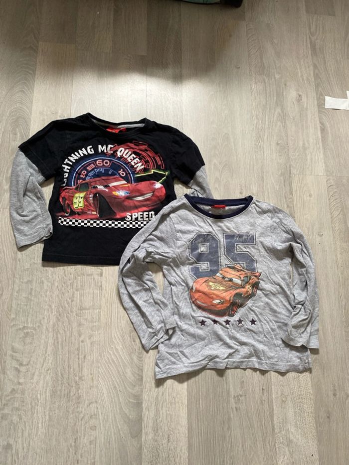 Lot 2 tee shirt cars 6 ans