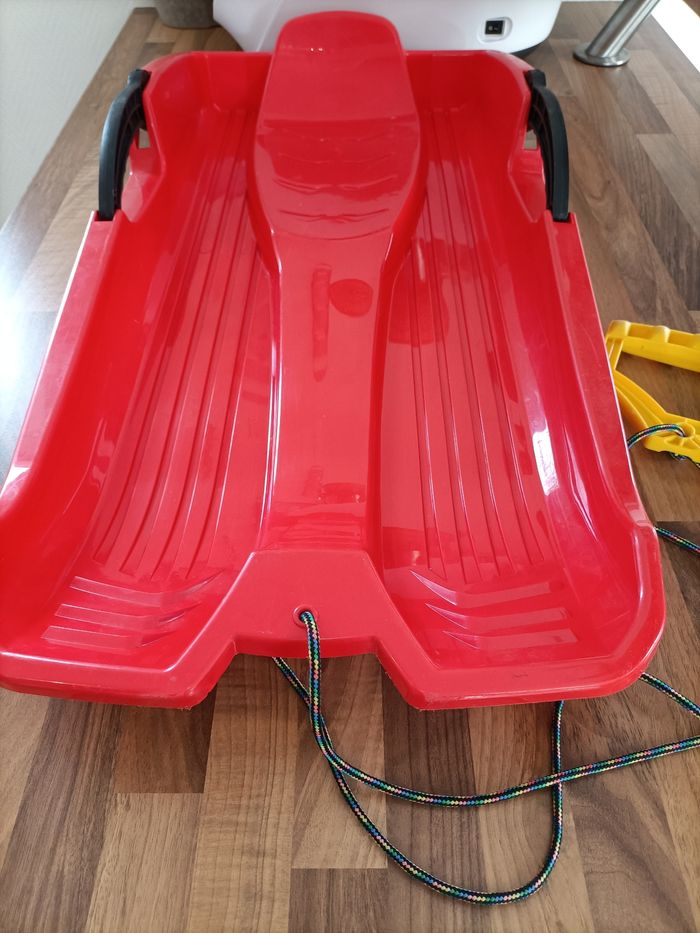 Luge rouge 1 place