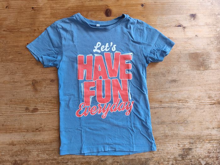 Tee-shirt garçon bleu imprimé – Taille 7/8 ans – TBE - photo numéro 1