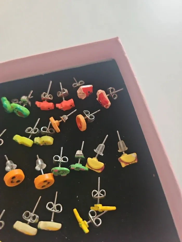 Lot de 14 paires de boucles d'oreille aliments Claire's - photo numéro 4