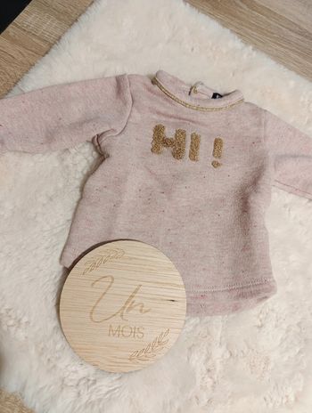 Pull 1 mois fille