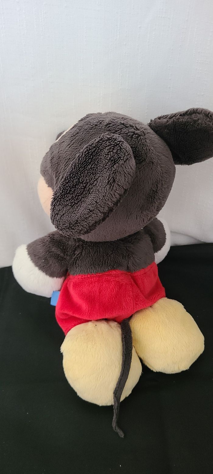 DISNEY Peluche Mickey Mouse - photo numéro 2