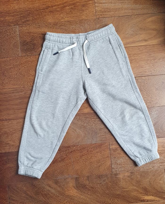Pantalon survêtement gris garçon 4 ans