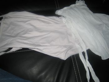 lot danse justaucorps et jupe blanc 10 ans