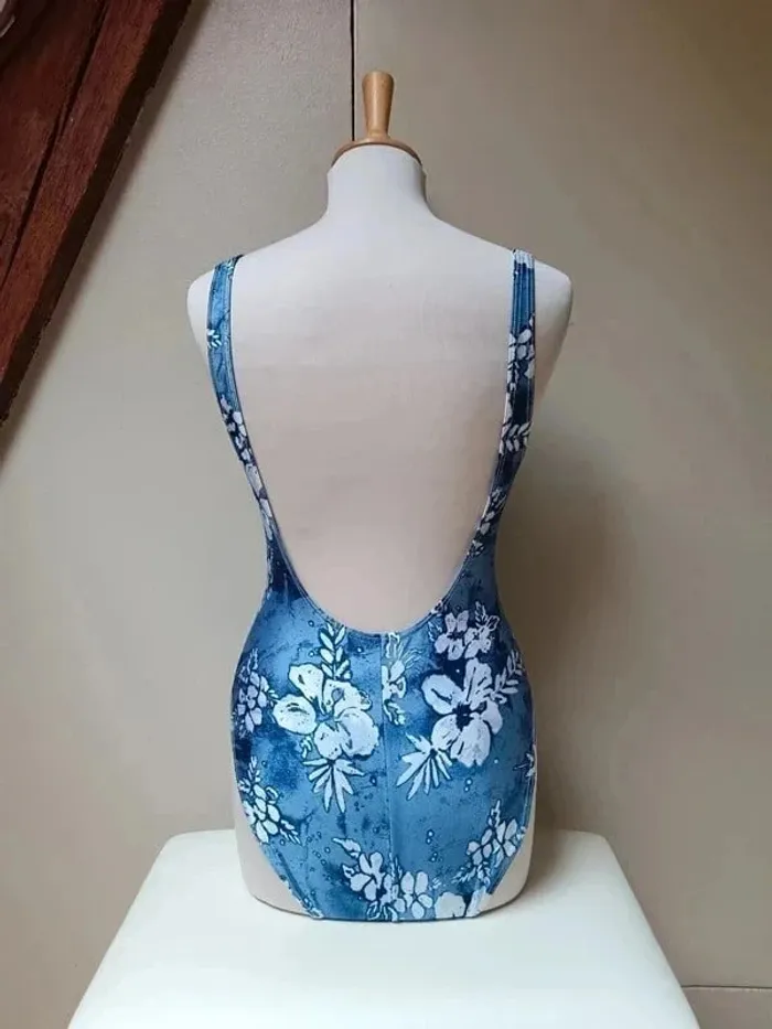 Maillot de bain une pièce bleu fleuri - photo numéro 4