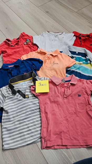 Gros lot 8 polos taille 3 ans
