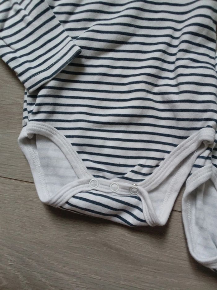 🌹2 bodies identique 9 mois 71cm mes petits cailloux 🌹 - photo numéro 5