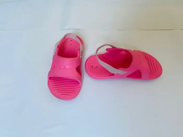 Claquettes piscine fille taille 26 Décathlon - photo numéro 3