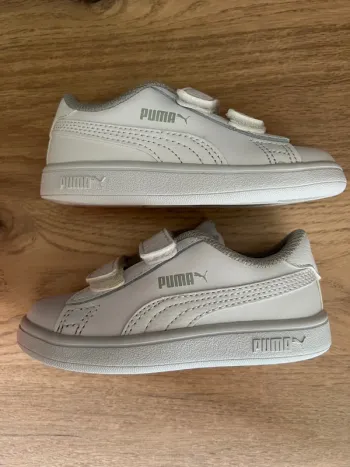 Basket Puma taille 23