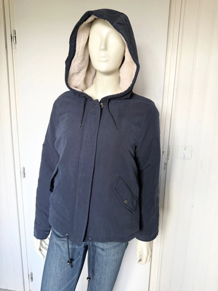 Manteau à capuche doublé ONLY – Taille L – bleu marine – Neuf avec étiquette