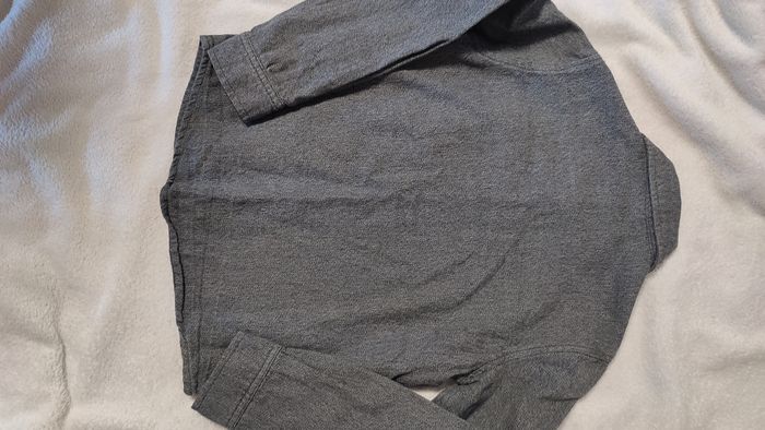 Chemise grise - photo numéro 5