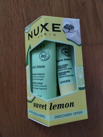 Coffret nuxe mains et levres
