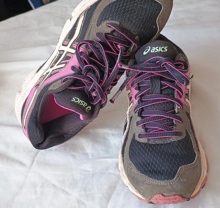 Baskets chaussures pour femme taille 35,5 Asics - photo numéro 4