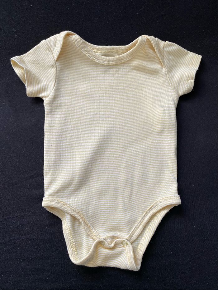 Lot de 3 bodies 3 mois - photo numéro 3