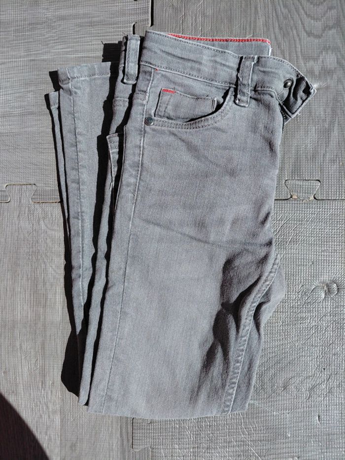 Lot de 4 pantalon taille 8 ans - photo numéro 2