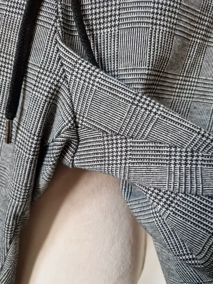 Pantalon jogging s oliver a carreaux prince de galle taille 46 - photo numéro 3