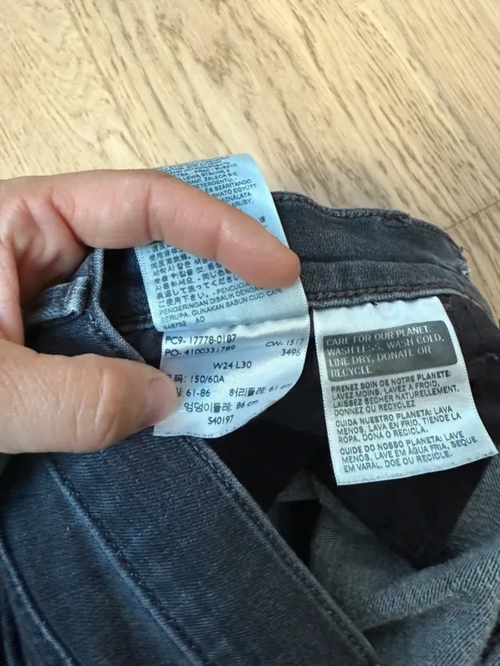 jean lévis skinny 710 taille w24 l32 - photo numéro 3