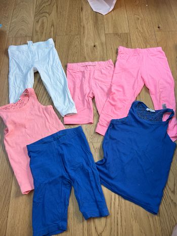 Lot Vêtements Fille 4 Ans - Ensemble Multicouleur - Occasion Parfait état