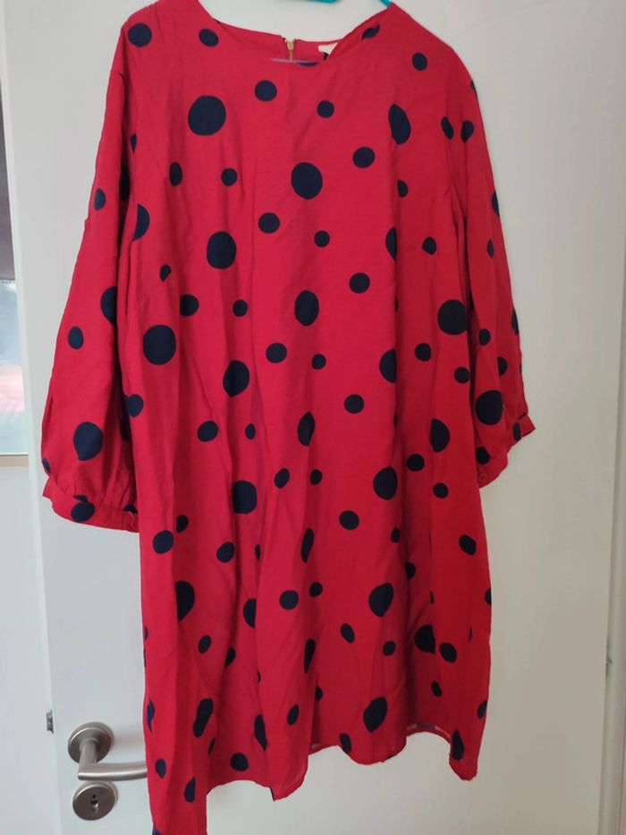 Robe a pois