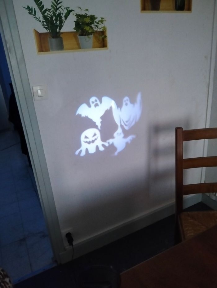 Projecteur lumineux avec motifs - photo numéro 8