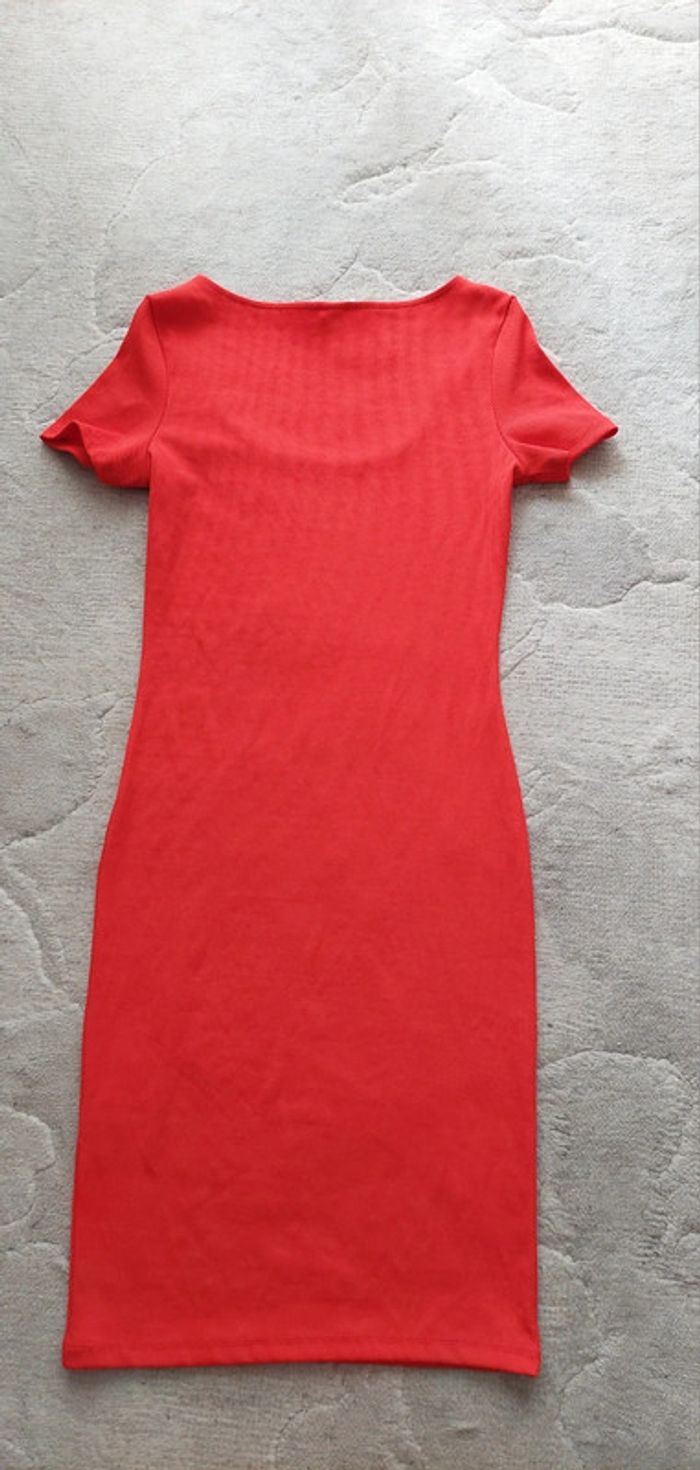 Robe rouge H&M neuve - photo numéro 5