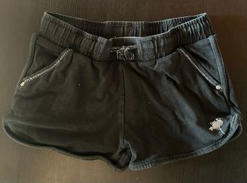 Short noir 