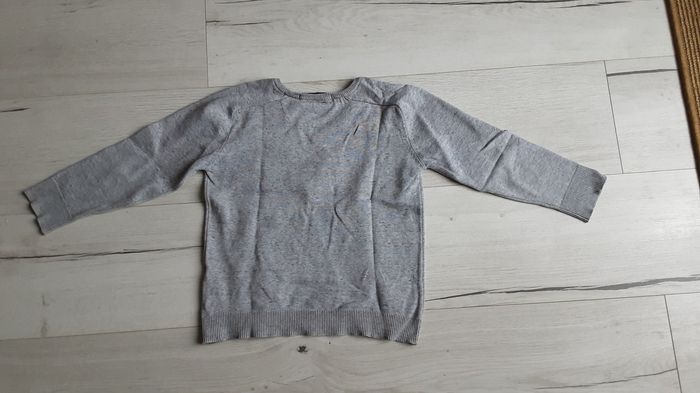 Vêtement garçon pull gris col V Zara 6 ans - photo numéro 3