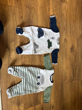 Lot de deux pyjamas velours